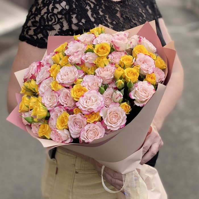 25 кустовых роз Нежные Мысли