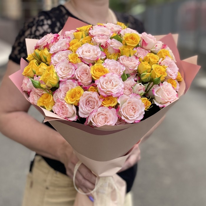 25 кустовых роз Нежные Мысли