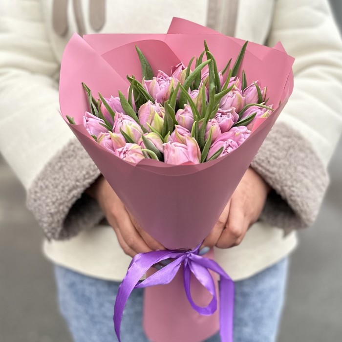 25 лиловых тюльпанов Дабл Мастер