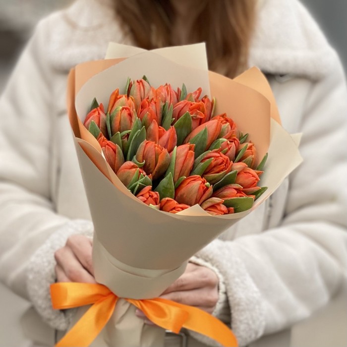 25 оранжевых пионовидных тюльпанов Эрмитаж Даб