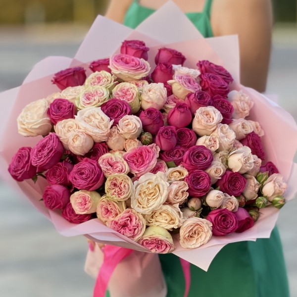 25 кустовых пионовидных роз Розовый вихрь