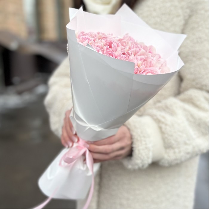25 нежно-розовых пионовидных тюльпанов Фокстрот