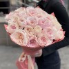 25 пионовидных роз Тсумуги