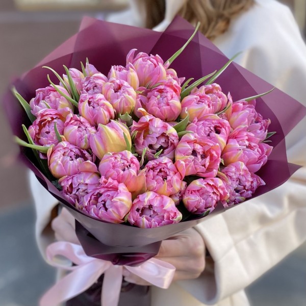 25 пионовидных розовых тюльпанов Флэш Поинт