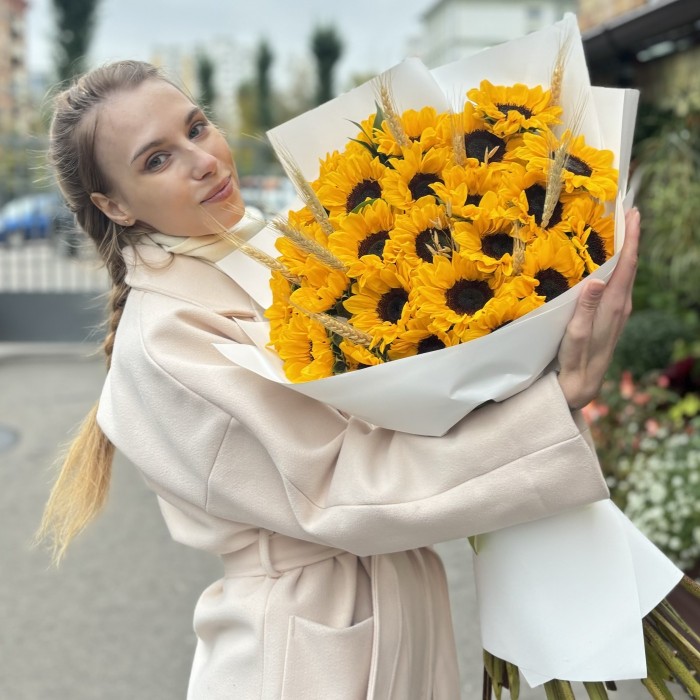 25 подсолнухов