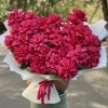25 пышных малиновых роз Пинк Флойд