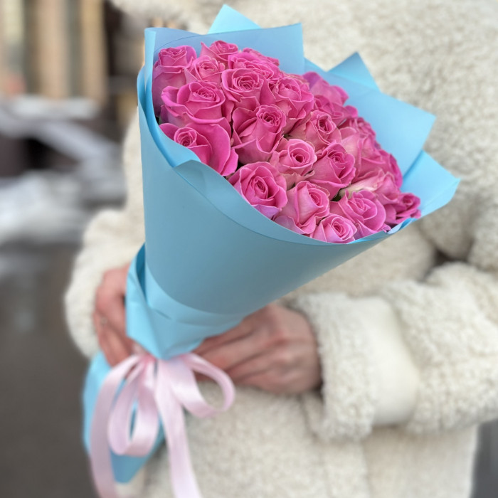 25 роз Аква