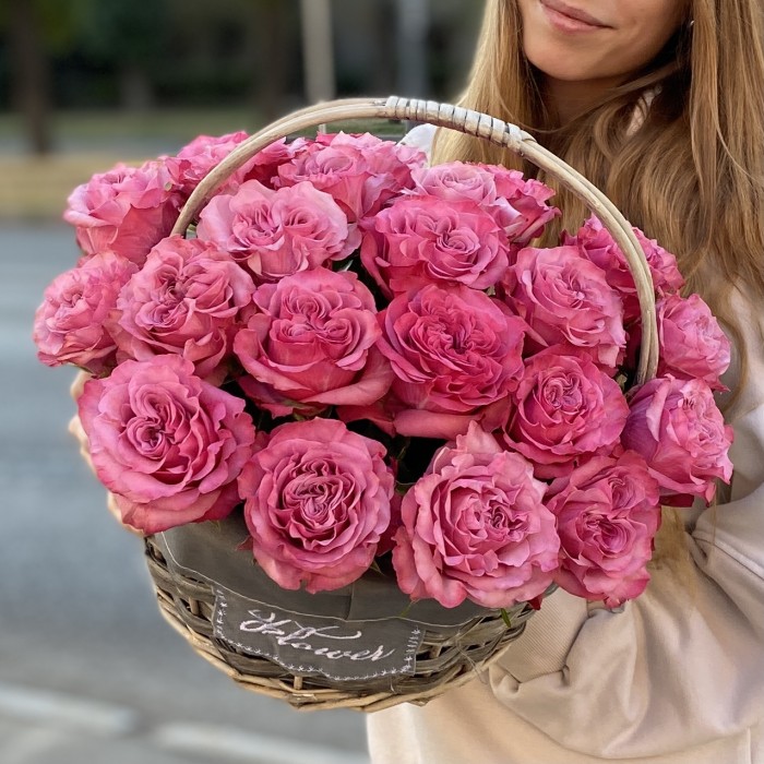 25 роз Кантри Блюз в корзине