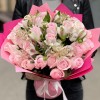 25 роз Свит Ревиваль с нежной альстромерией