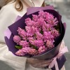 25 розовых гиацинтов