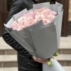 25 розовых роз Свит фор Лав