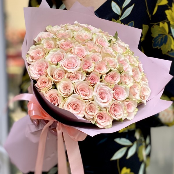 51 нежная роза Пинк Атена