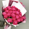 25 высоких роз Шангрила