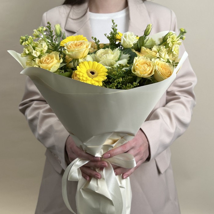 Букет дня с розами Летний день