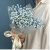 Корпоративный мини букет из голубой гипсофилы