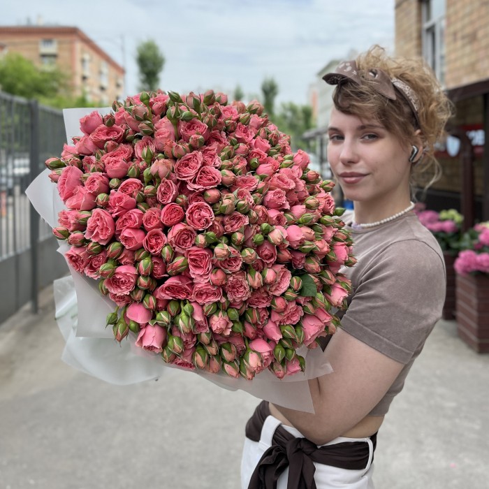 51 кустовая пионовидная Роза Спешел Дайменшн 50см