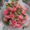 7 кустовых пионовидных роз Спешел Дайменшн 50см