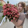 Розовая кустовая пионовидная Роза Спешел Дайменшн 50см