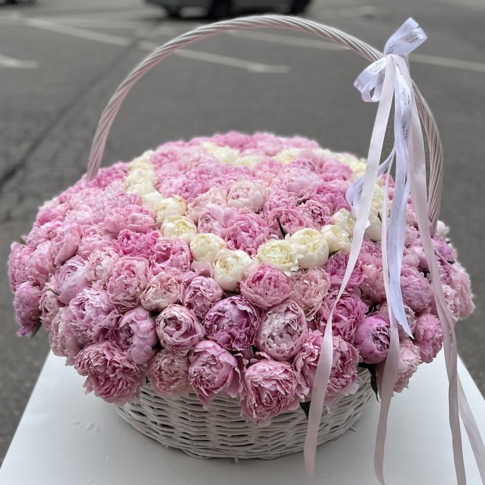 201 пион Сердце в корзине