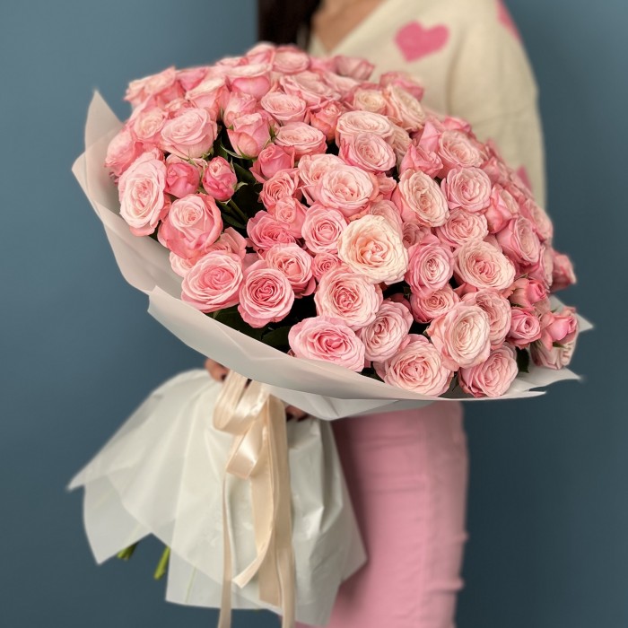 51 кустовая розовая Роза Бердс Нест 50 см