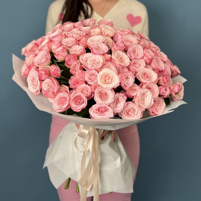 51 кустовая розовая Роза Бердс Нест 50 см