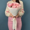 9 розовых кустовых роз Бердс Нест 50 см