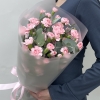 15 кустовых нежно-розовых гвоздик