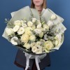 Сборный букет из белых роз Снежные мечты