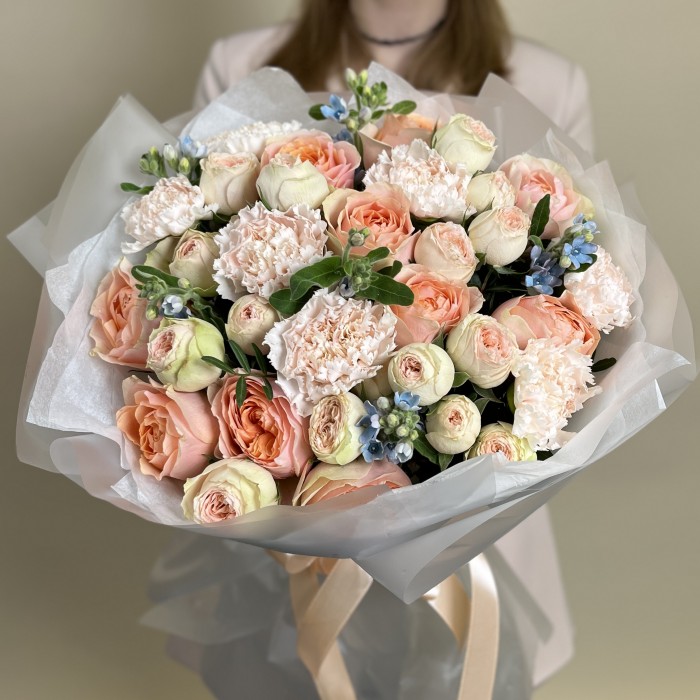 Сборный букет персиковый пирог