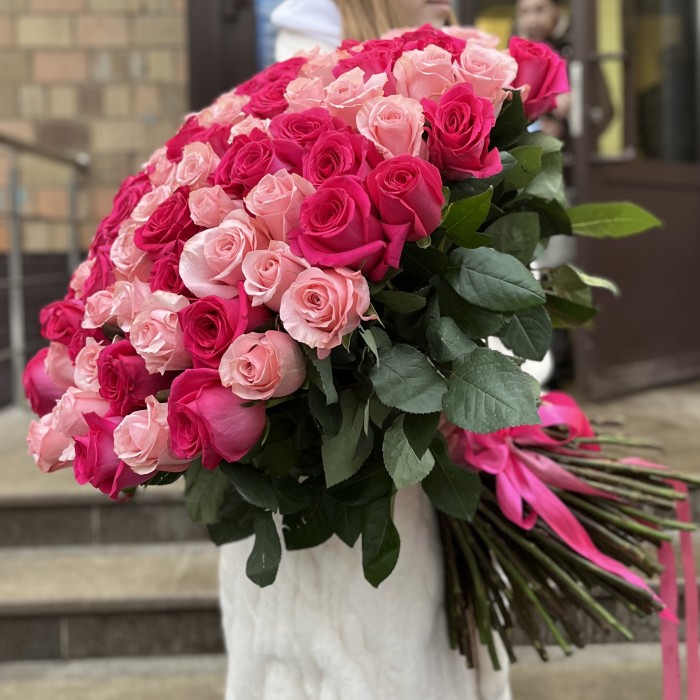 101 Роза Би Свит и Пинк Флойд 70 см