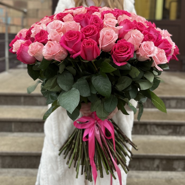 101 Роза Би Свит и Пинк Флойд 70 см