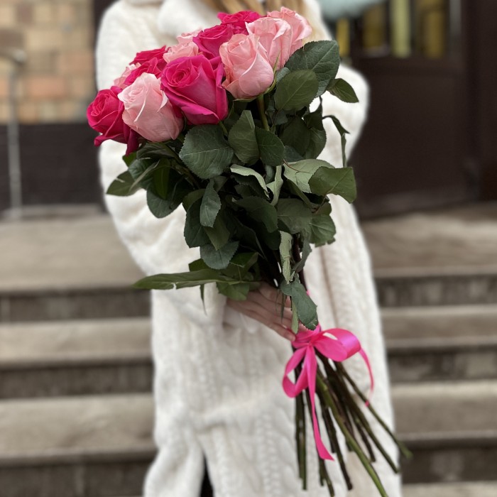 15 длинных Роз Би Свит и Пинк Флойд 70 см