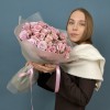19 сиреневых кустовых роз Лейла 50 см