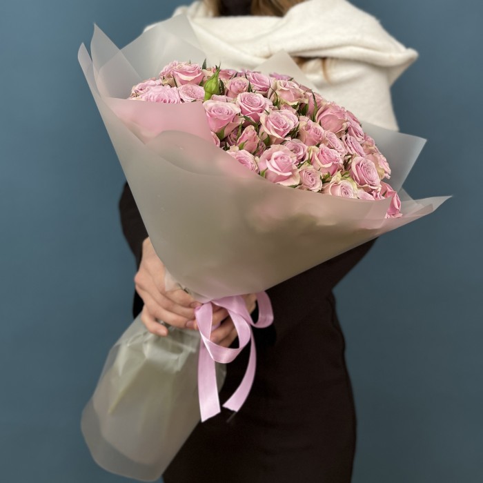 25 сиреневых кустовых роз Лейла