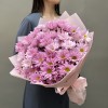 Букет розовых кустовых хризантем