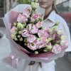11 бело-розовых махровых эустом