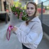 11 малиновых Альстромерий