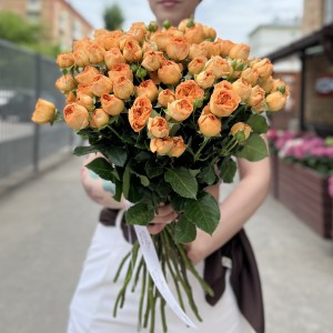 Кустовая пионовидная оранжевая Роза Оранж Трендсеттер 50см