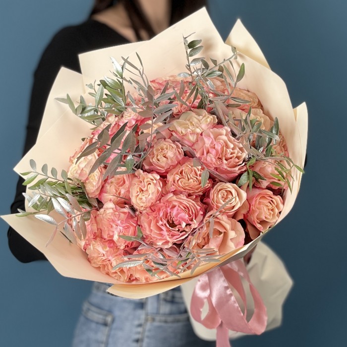 Пионовидная роза Кантри Кенди на Жемчужную свадьбу