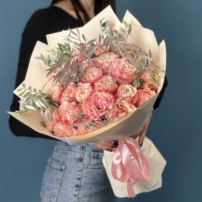 Пионовидная роза Кантри Кенди на Жемчужную свадьбу