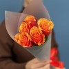 5 красно-оранжевых роз Испания 40 см