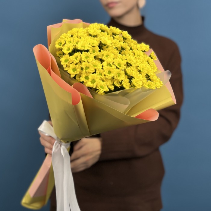 5 желтых хризантем Сантини