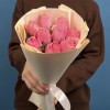 9 розовых роз Селеб 40 см