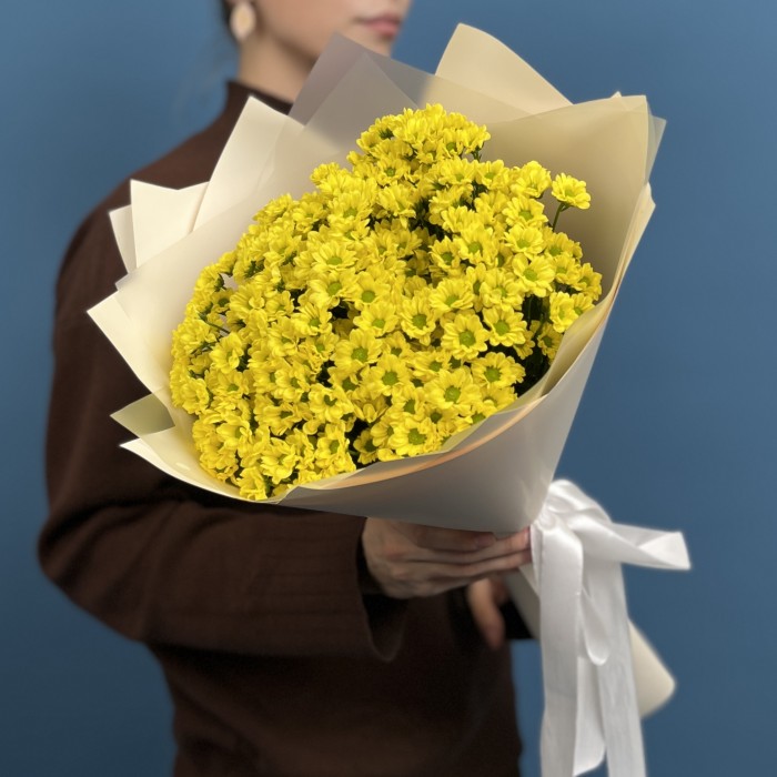 9 желтых хризантем Сантини