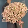 51 кустовая пионовидная роза Бомбастик 50 см