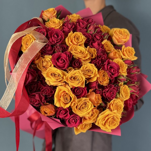 19 кустовых пионовидных роз микс 60 см