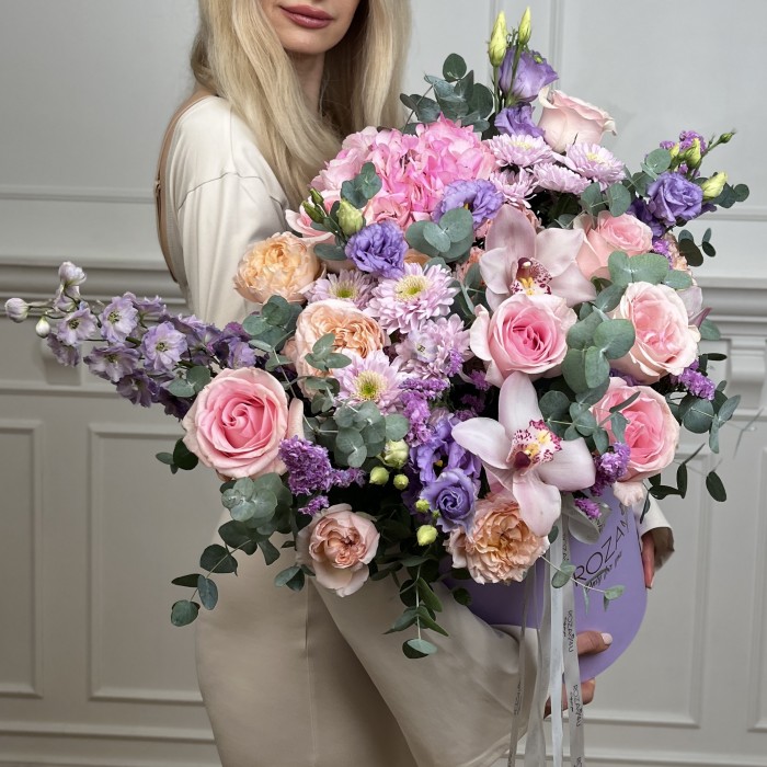 Авторская композиция в коробке Сладость эмоций