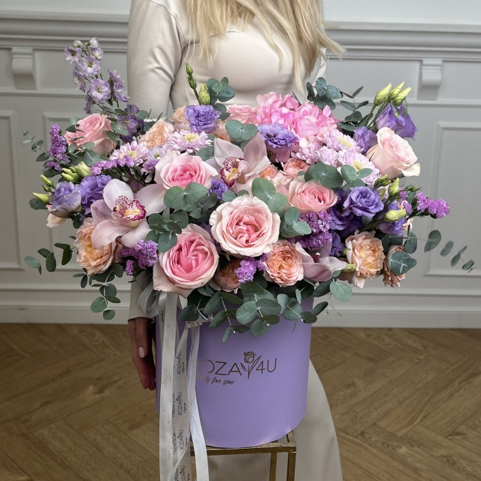 Авторская композиция в коробке Сладость эмоций