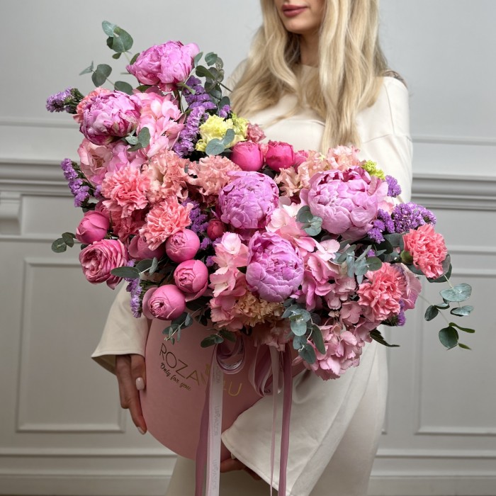 Авторская композиция в коробке Рассвет Любви