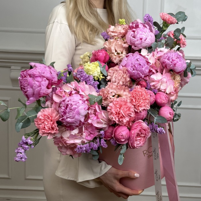 Авторская композиция в коробке Рассвет Любви